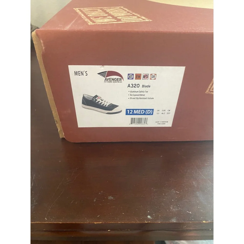 Avenger A320 Blade Mens Aluminum Safety Toe Work Shoes Black Canvas EH SR 12 M